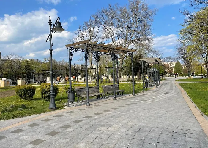 アパート Cozy Flat 5