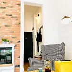 Διαμέρισμα Cozy Flat 5