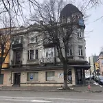 Cozy Flat 5 *